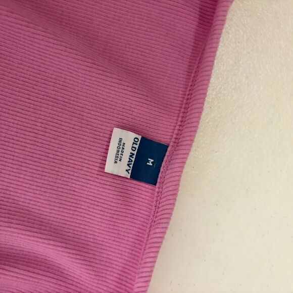 Old Navy Tank Top Women's Medium Purple Sleeveless Ruffle Ribbed Solid - Picture 7 of 9